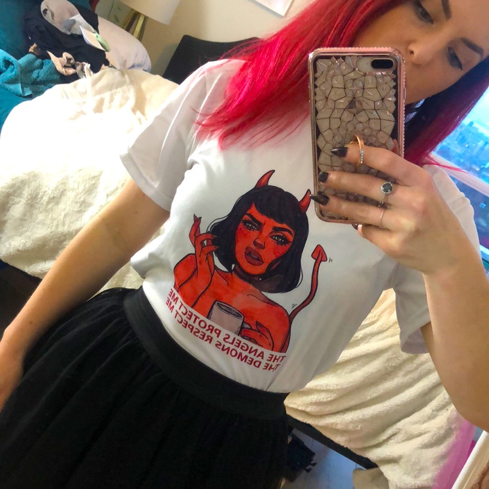 Devil babe T-shirt